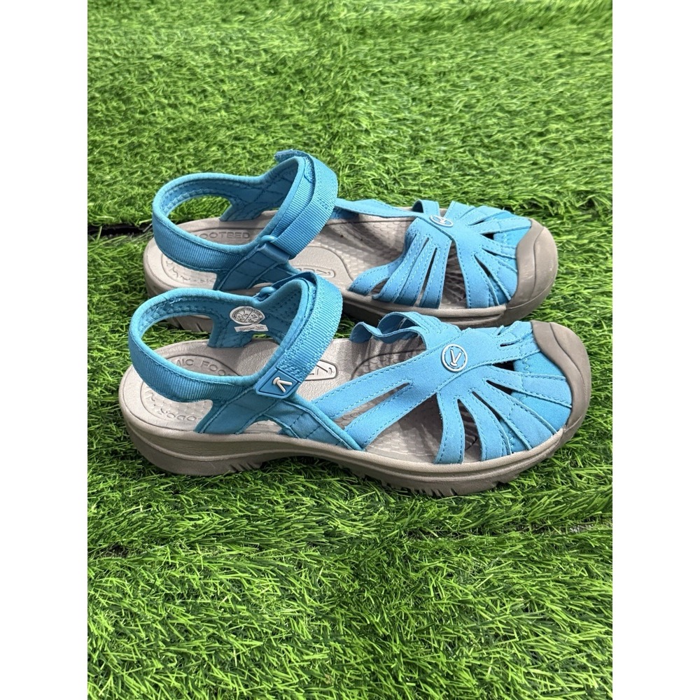 Keen Women's Rose Sandals Closed Toe Outdoor Water Hiking NWOT Blue Size 7